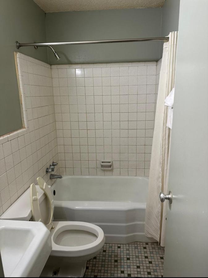 Travel Inn Montgomery Al Екстер'єр фото